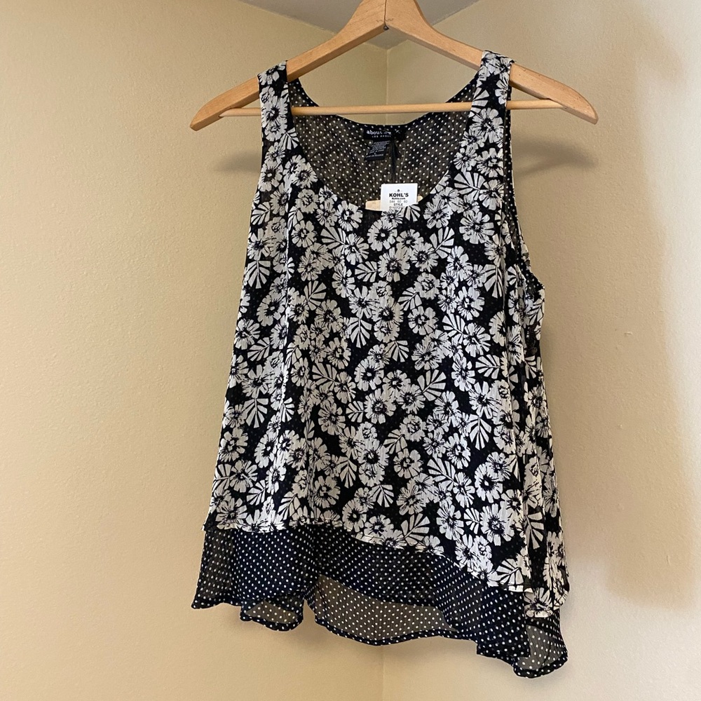 Floral tank top
